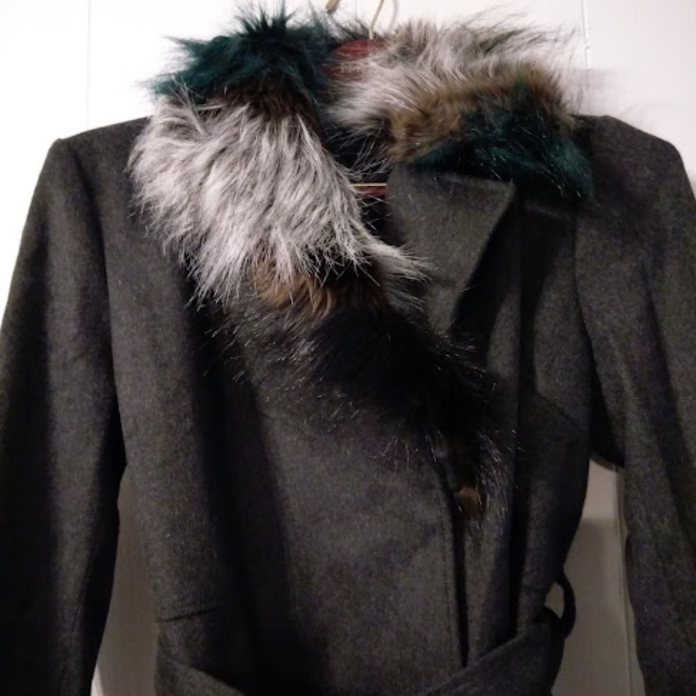 FREE SHIPPING! Sam Edelman Women's Button-off Faux Fur Collar Wool Coat - Picture 4 of 7